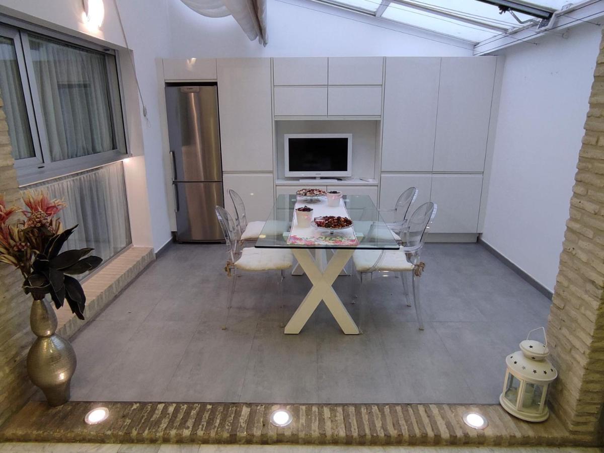 Apartamento Un Jardin En La Alfalfa - Kainga Homes Sevilla Kültér fotó